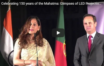 Celebrating 150 years of the Mahatma: Glimpses of LED Projection (02.10.2018)
